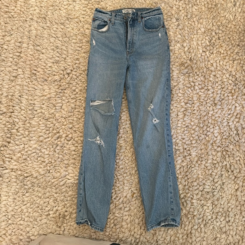 Abercrombie curve love straight leg jeans in light wash with some distressing